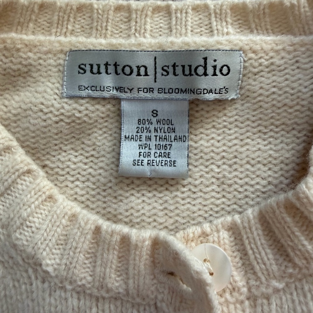Bloomingdale’s Cream Cardigan Sweater - Picture 4 of 4
